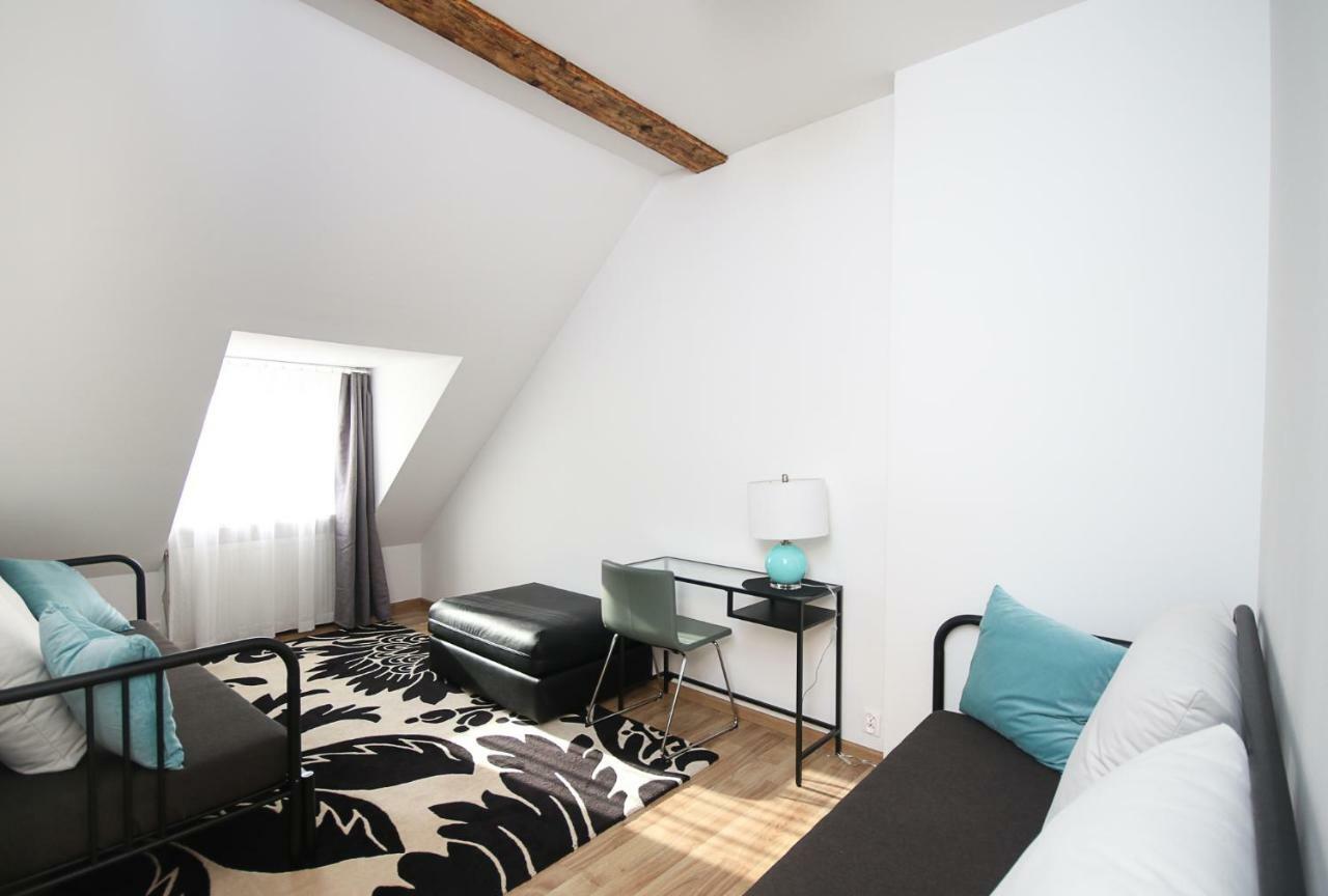 Pod Zamkiem 2 Sypialnie, Salon, 70 M, Komfort, Max 7 Os Apartman Lublin Kültér fotó